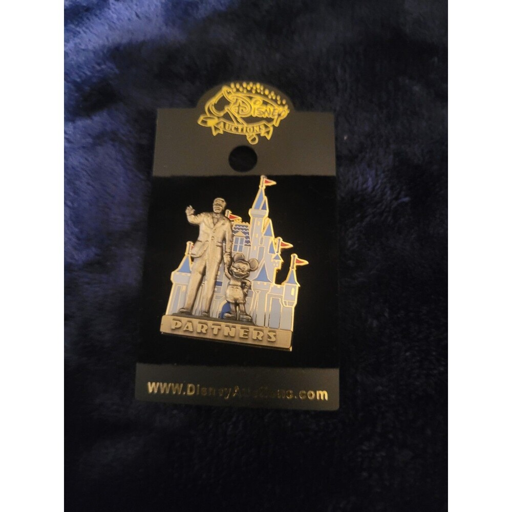Vintage Disney Pin WDW Partners Walt Disney & Mickey Statue 10848 New On Card